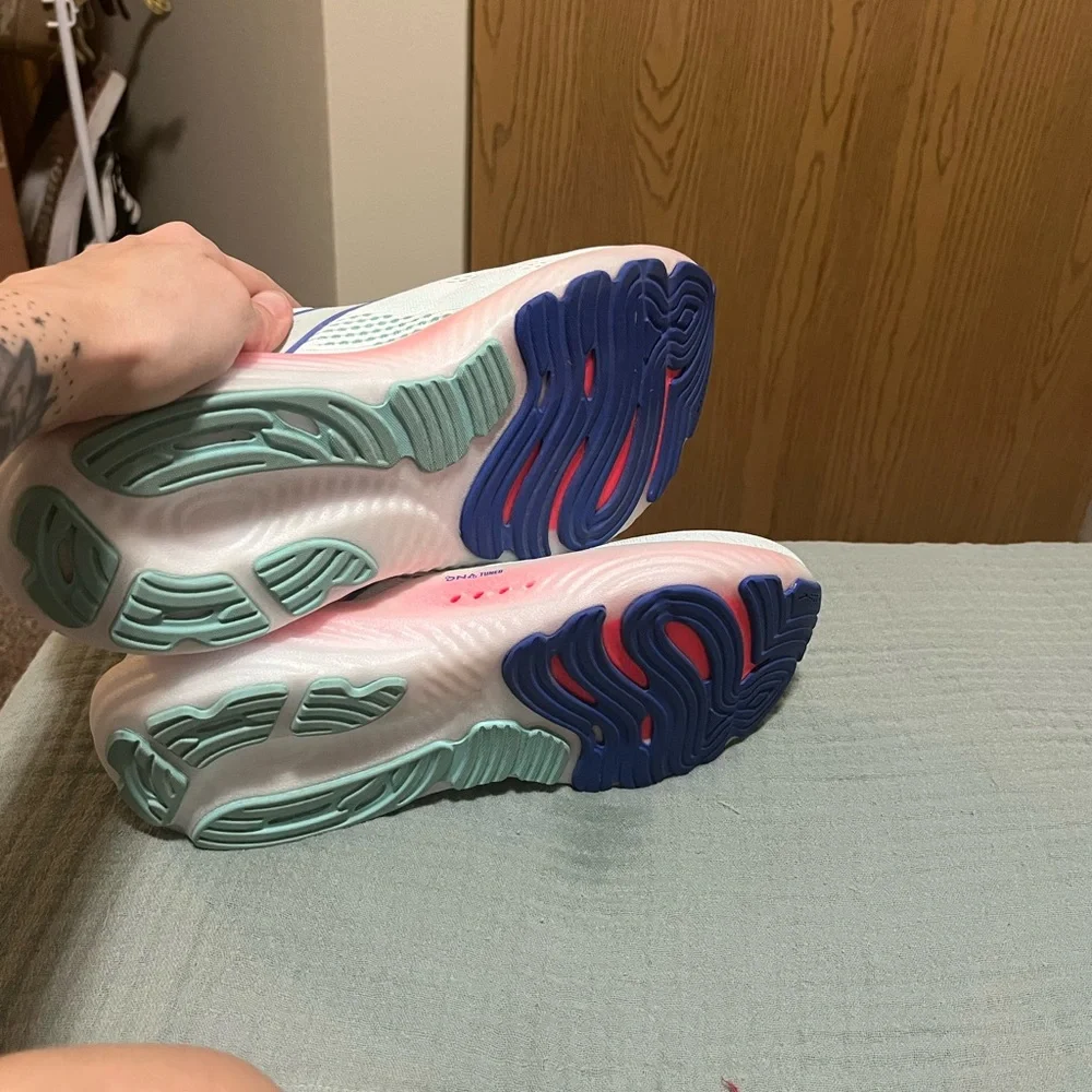 Brooks Womens glycerin 22 new with tags - Picture 7 of 7